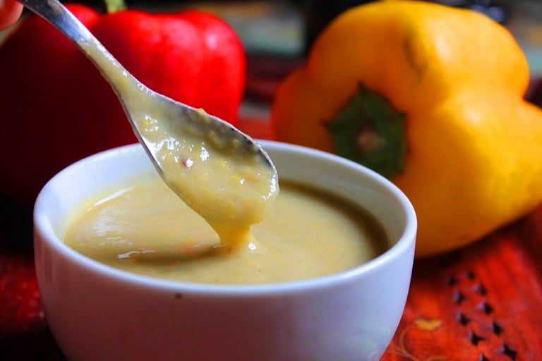 Green Chilli Sauce Recipe - Homemade Green Chilli Sauce