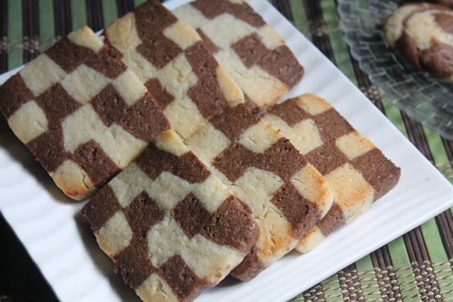 Eggless Checkerboard Cookies Recipe