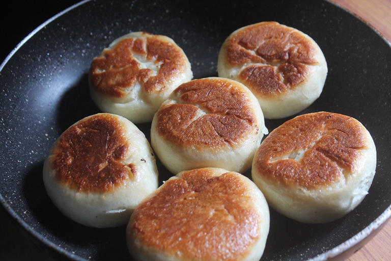 How to Make Soft Buns Without Oven (Fried Bao Recipe)