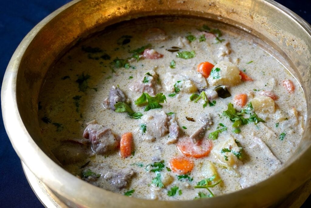 Kerala Mutton Stew Recipe (Mild Lamb Stew Recipe)